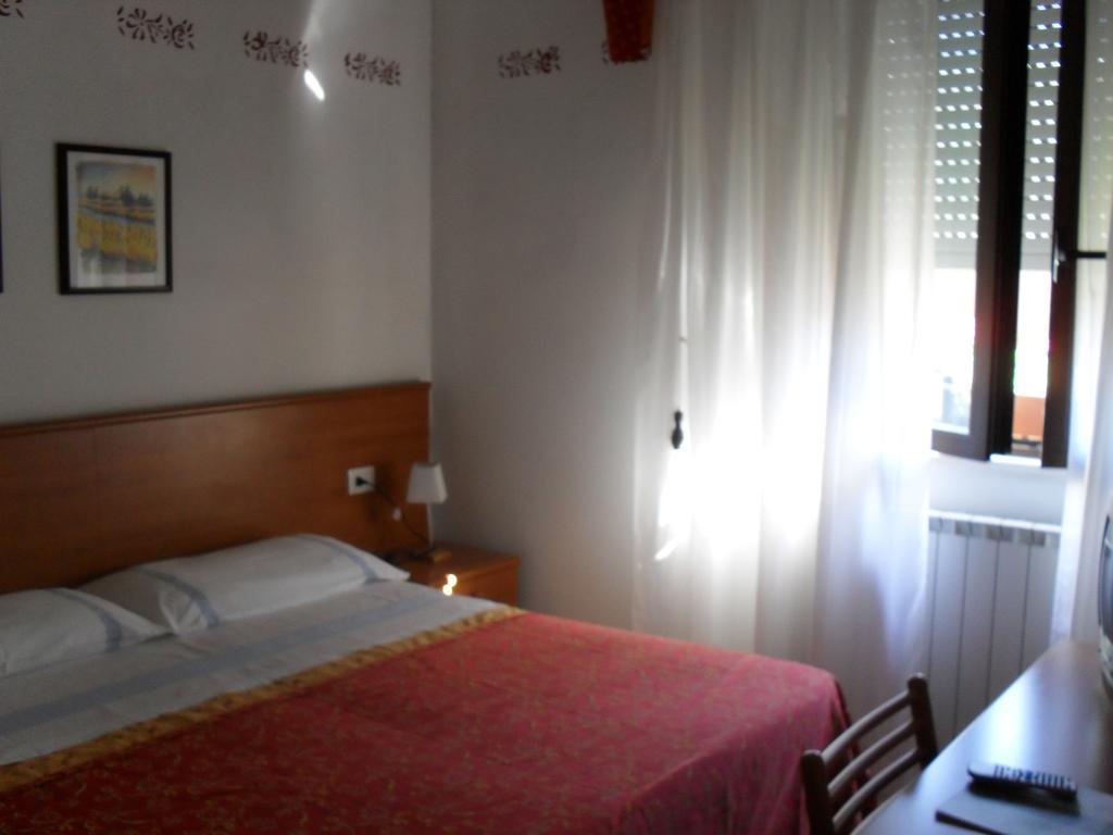 Albergo Ristorante Olimpia Abbadia San Salvator Kültér fotó